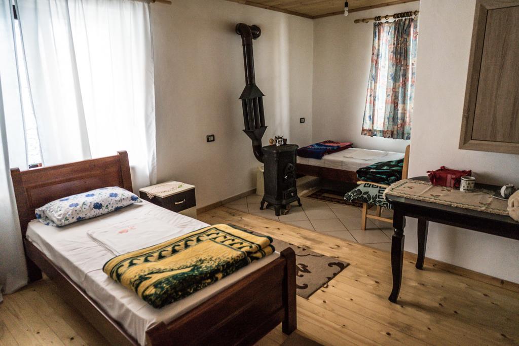 Eco Garten Guest House Shkoder Ngoại thất bức ảnh